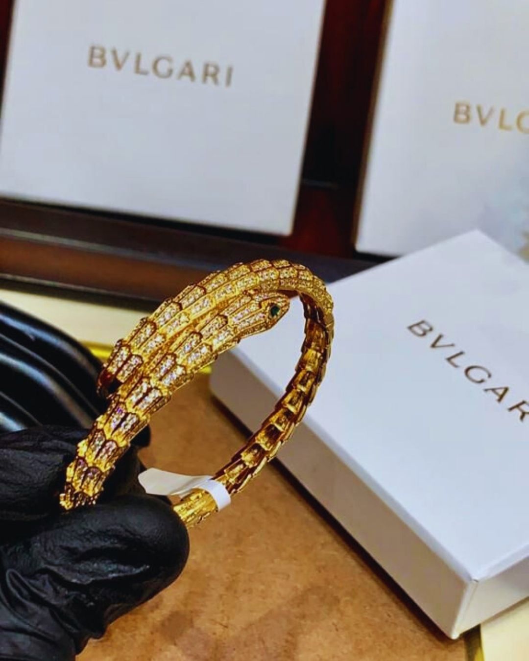First Copy BVLGARI Serpenti Bracelet – Luxury Serpent Wrist Accessory