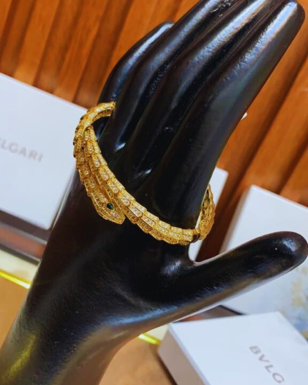 First Copy BVLGARI Serpenti Bracelet – Luxury Serpent Wrist Accessory