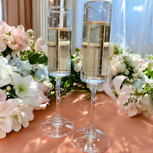 Butterfly-Etched Whiskey Glass Set – Premium Crystal Pair