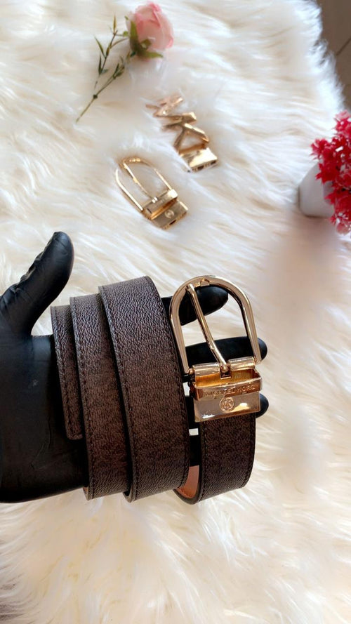 Classic Brown Leather Belt with Gold Buckle – Replica Michael Kors