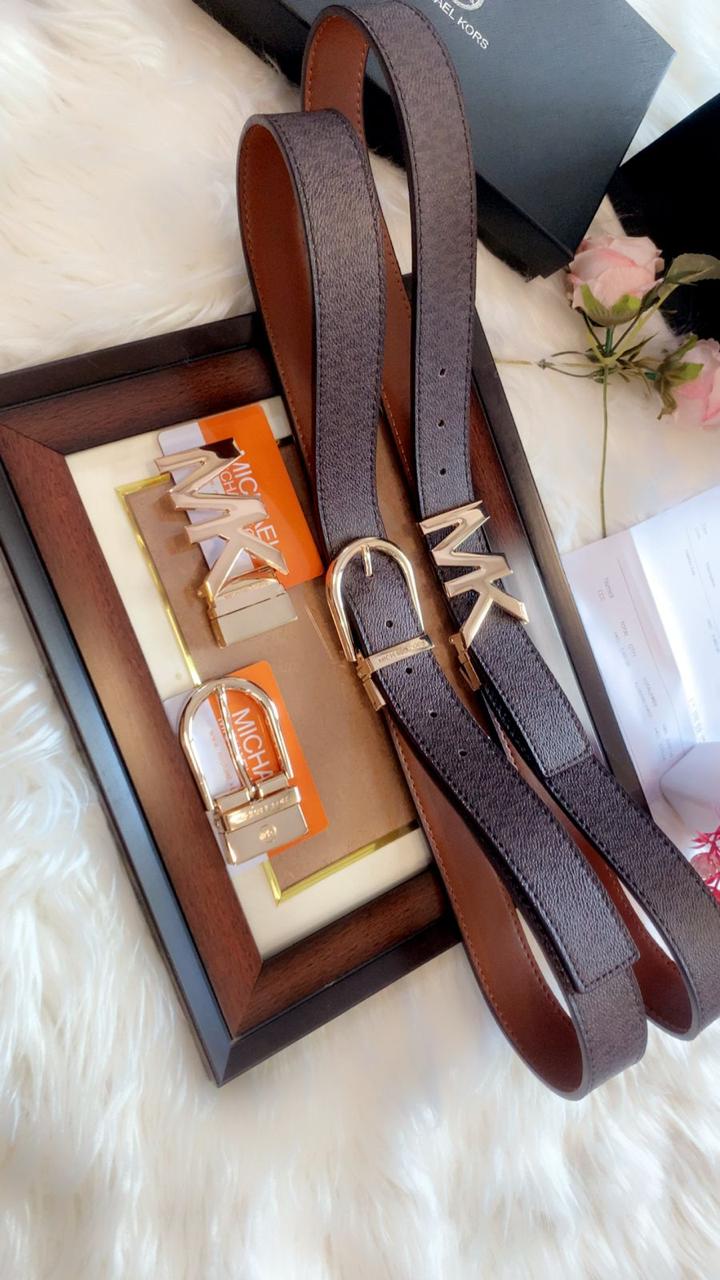 Classic Brown Leather Belt with Gold Buckle – Replica Michael Kors