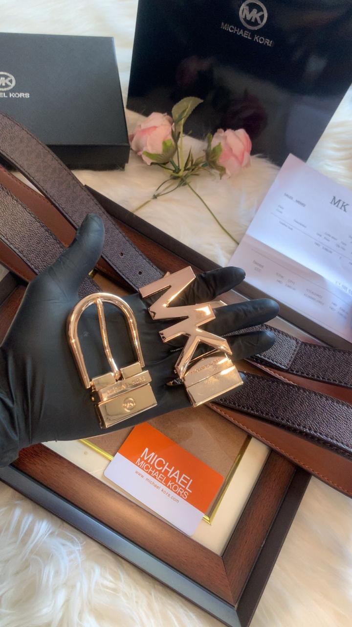 Classic Brown Leather Belt with Gold Buckle – Replica Michael Kors
