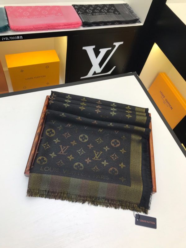 Luxury Multitone Designer Monogram Shawl – Premium LV-Inspired Winter Wrap