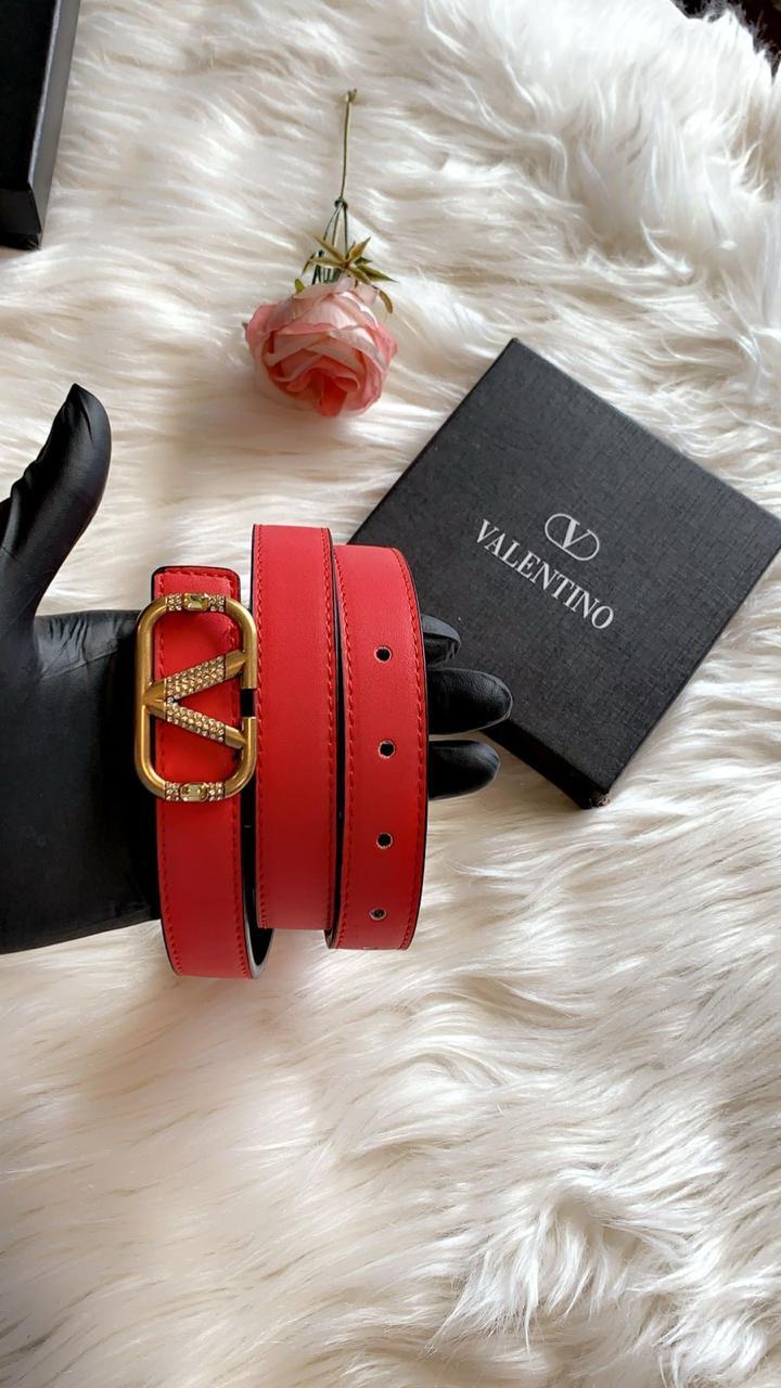 Luxury Designer-Style Leather Belt with Statement Buckle