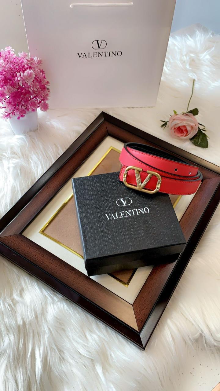 Luxury Designer-Style Leather Belt with Statement Buckle