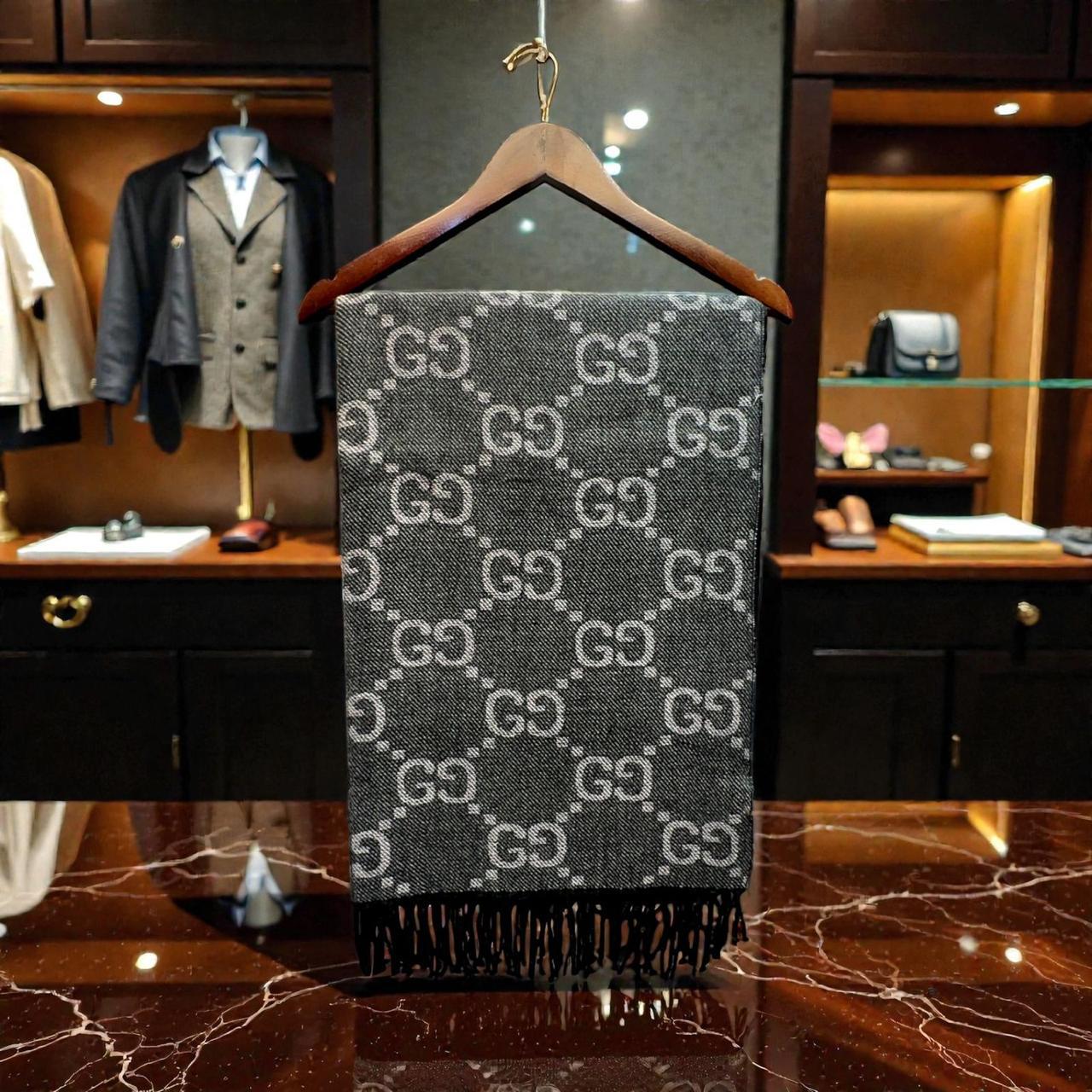 Unisex Winter Shawl for Men & Women | Soft Acrylic Blend Warm Stole