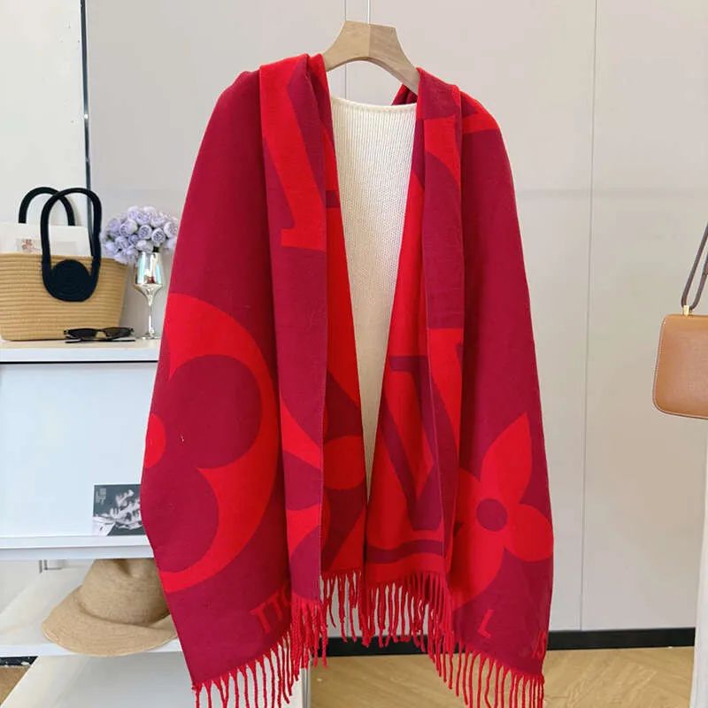Premium Abstract Pattern Winter Stole for Men & Women