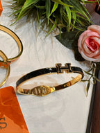 Luxury Enamel Finish Adjustable Bracelet – Elegant Gold Tone