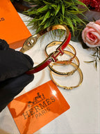 Luxury Enamel Finish Adjustable Bracelet – Elegant Gold Tone