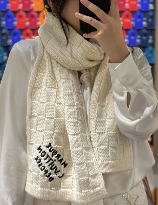 Textured Knit Winter Scarf with Minimal Script Detail