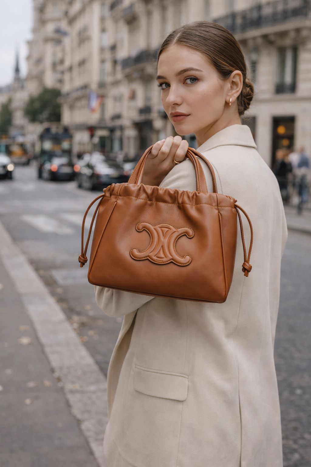 Luxury Mini Drawstring Leather Handbag – Elegant Structured Tote