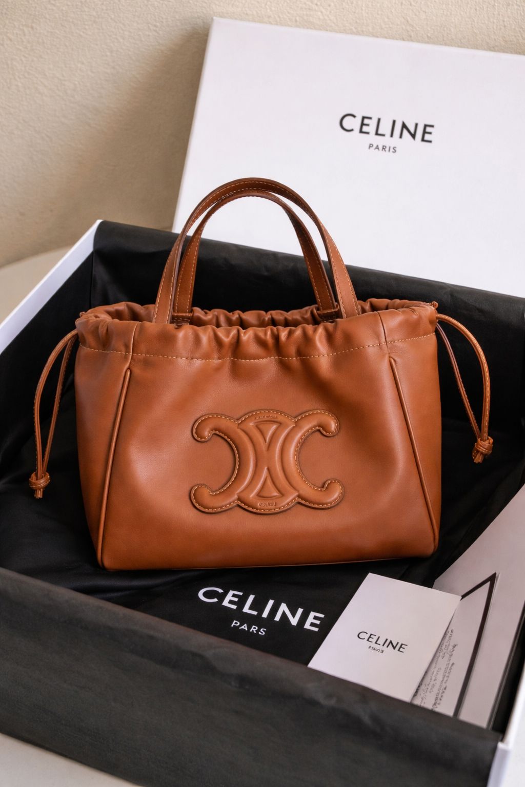 Luxury Mini Drawstring Leather Handbag – Elegant Structured Tote