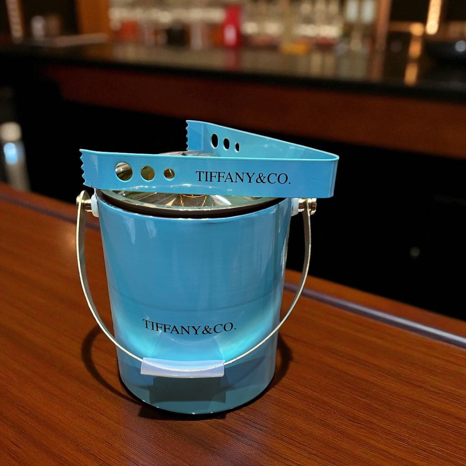 Premium Glossy Ice Bucket with Lid & Handle – Luxury Blue Edition