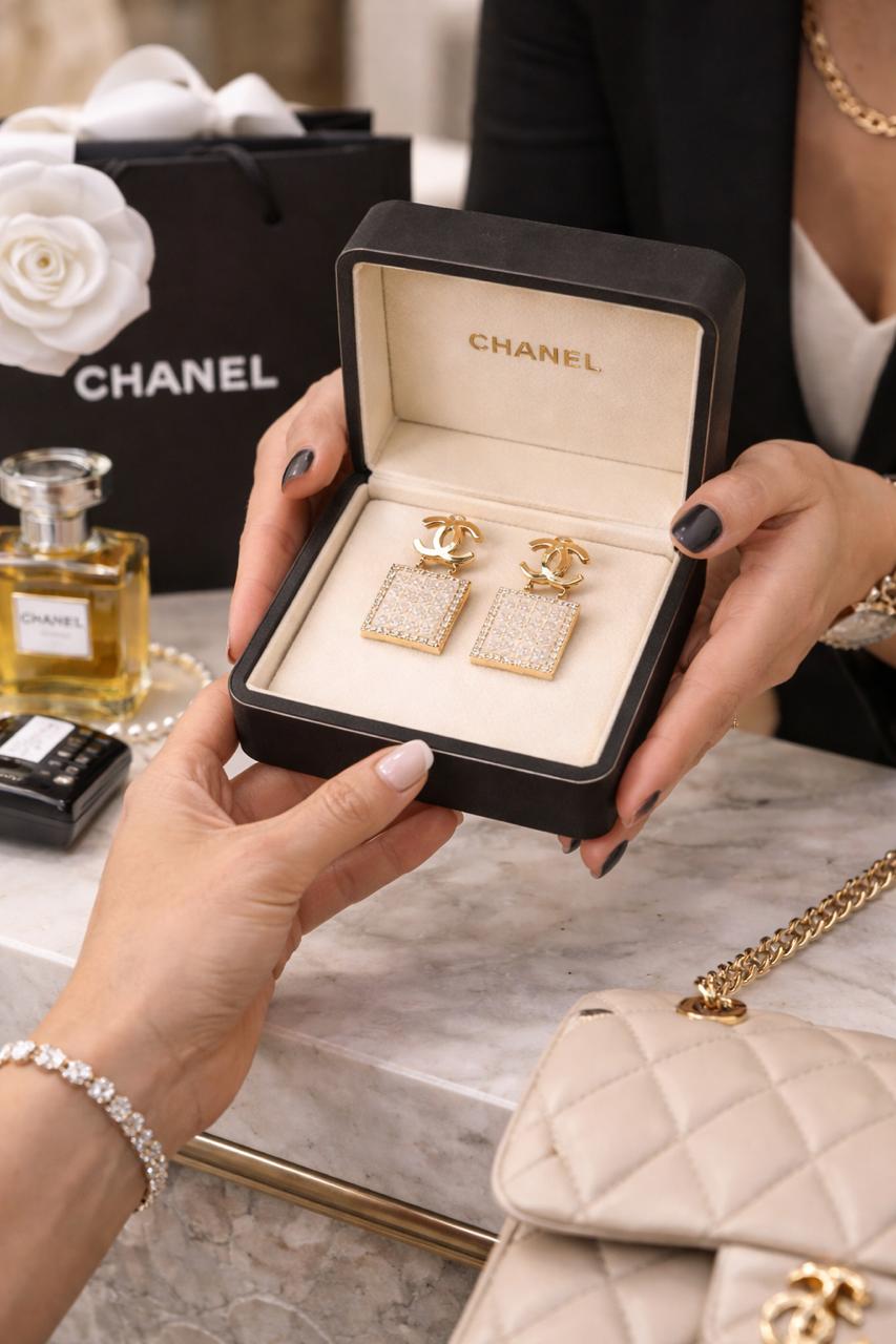 Luxury Gold Logo Drop Earrings – Crystal Square Statement Jewelry