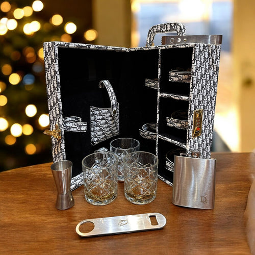 Character-Themed Whiskey Bar Box Set – Premium Home Bar Collection