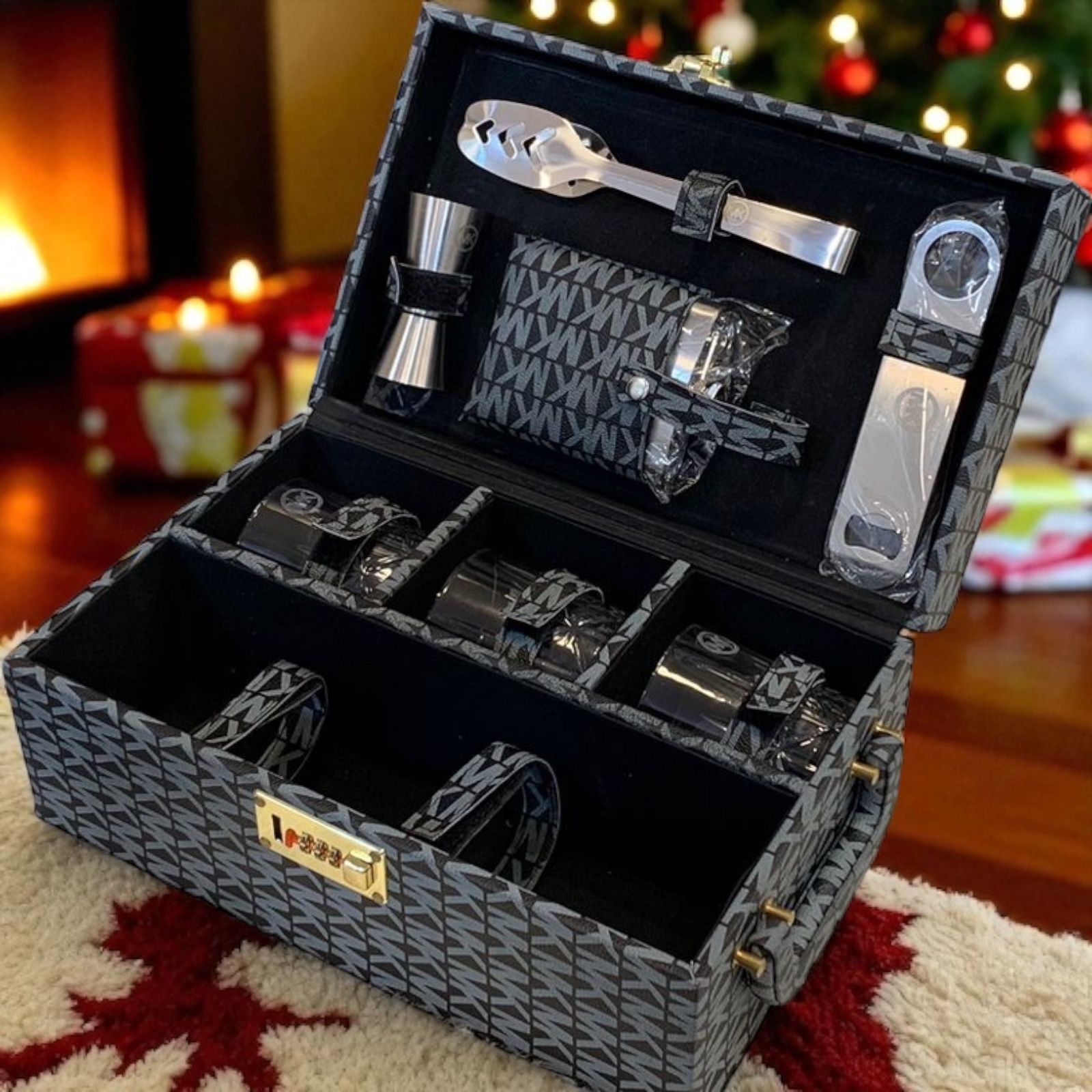 Mickey Whiskey Bar Box Set – First Copy Luxury Bar Kit
