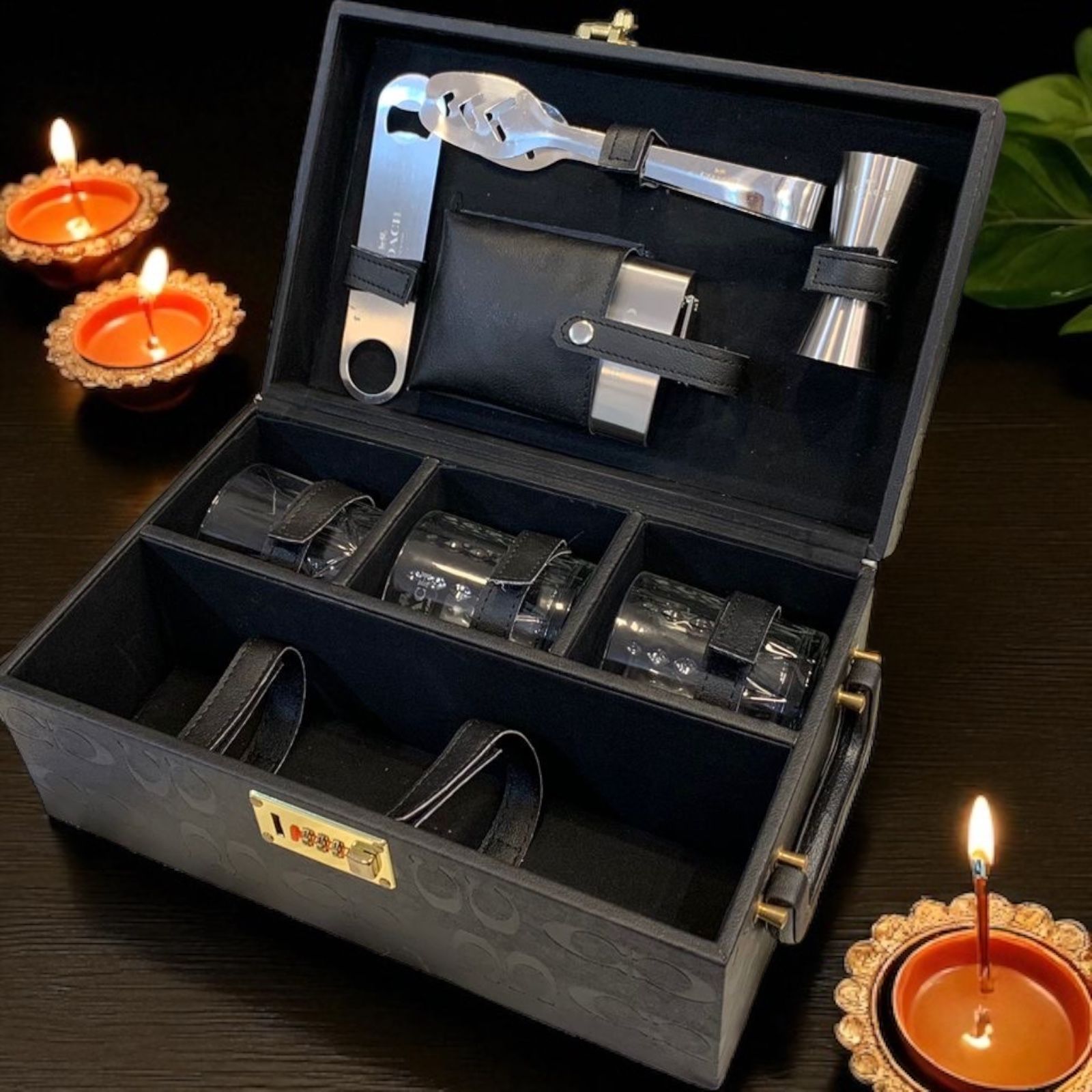 Mickey Whiskey Bar Box Set – First Copy Luxury Bar Kit