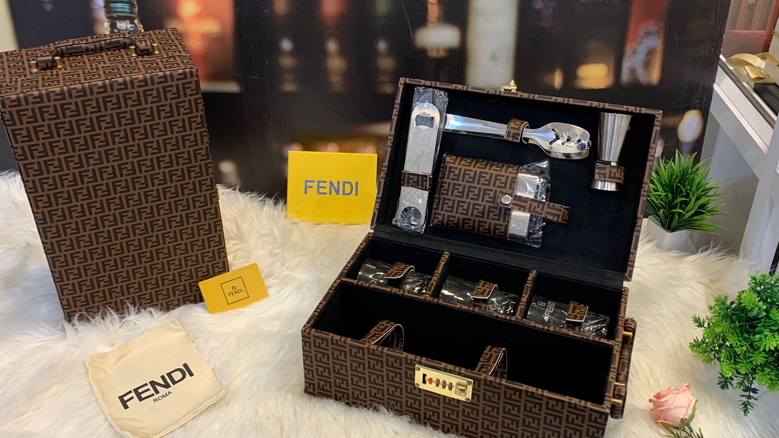 Mickey Whiskey Bar Box Set – First Copy Luxury Bar Kit