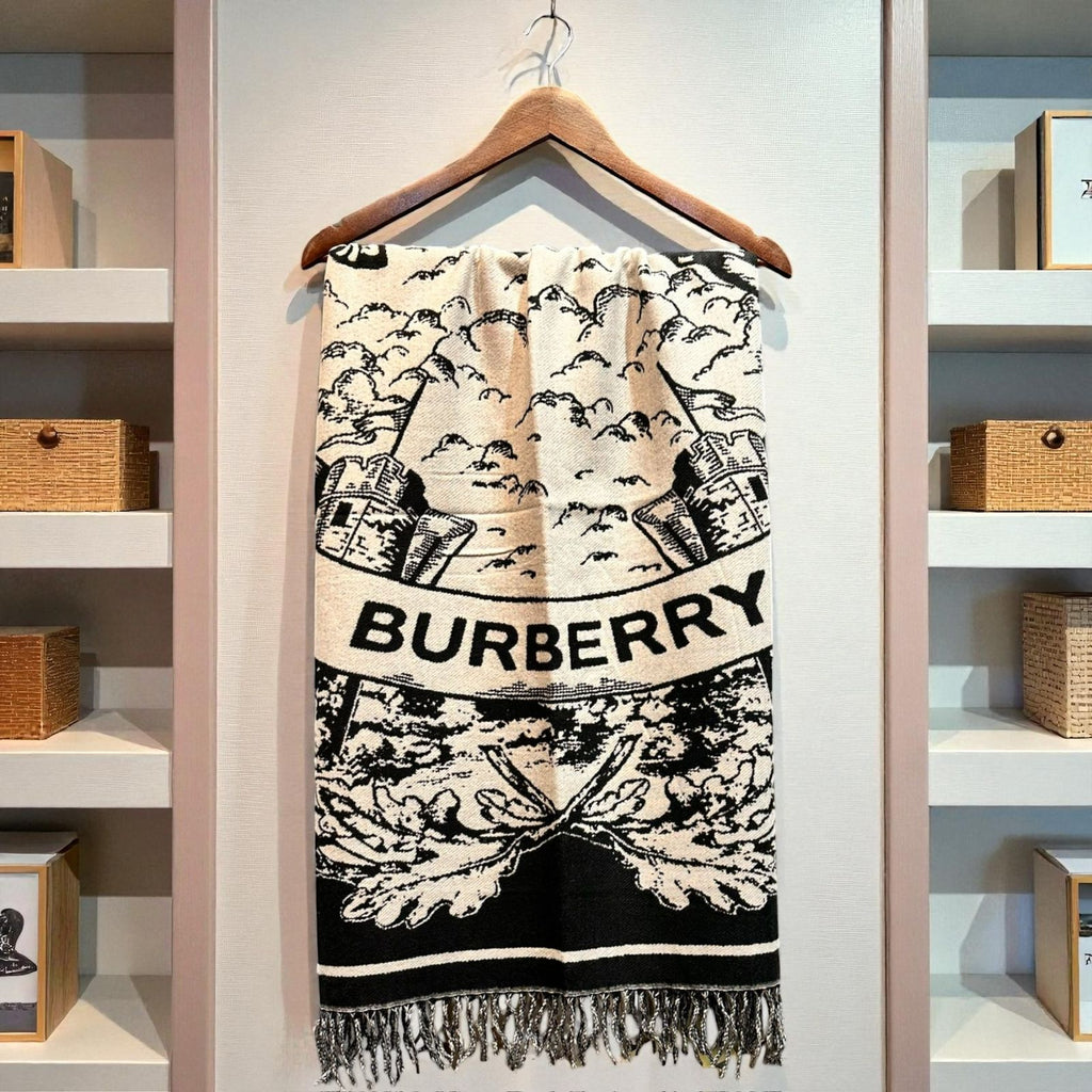Burberry-Style Winter Stole – Premium Wool Blend | Black & Cream