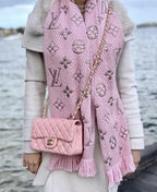 Luxury  Knitted Muffler – Cashmere Silk Blend with Metallic Detailing