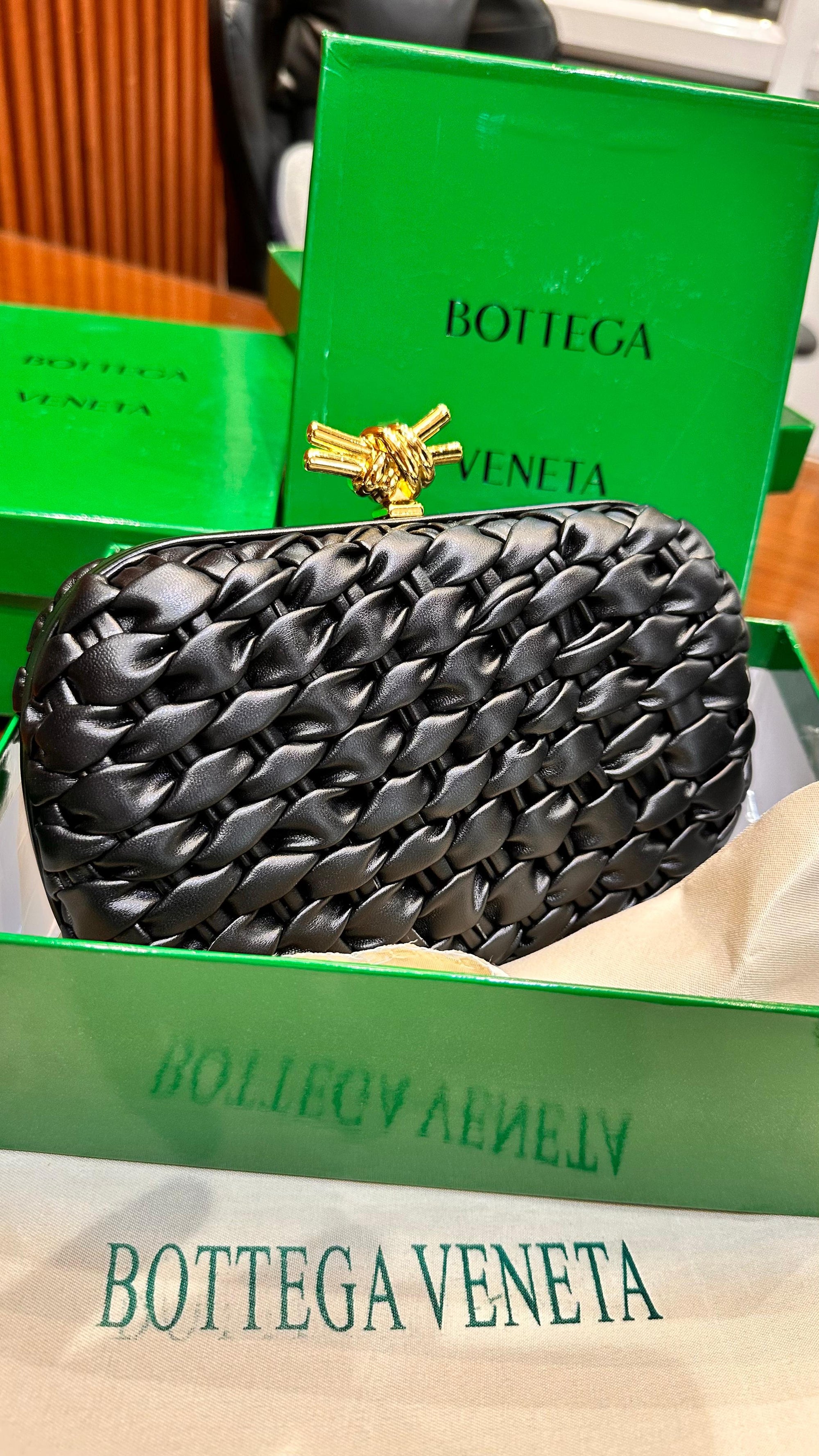 Luxury women Clutch Bag – Premium Textured Evening Handbag